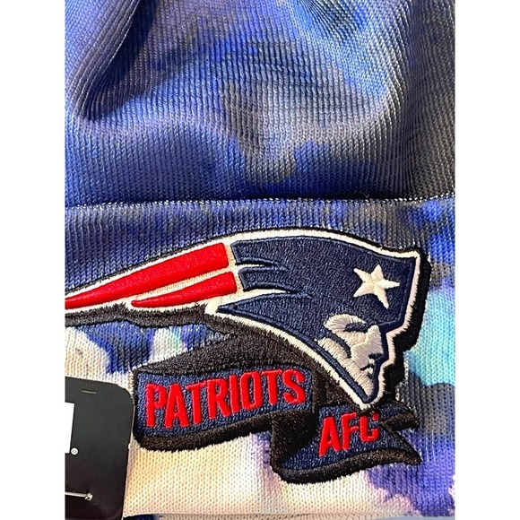 NWT New Era England Patriots 2022 Sideline Ink Dye Cuffed Knit Hat Wool Blend - Picture 3 of 14